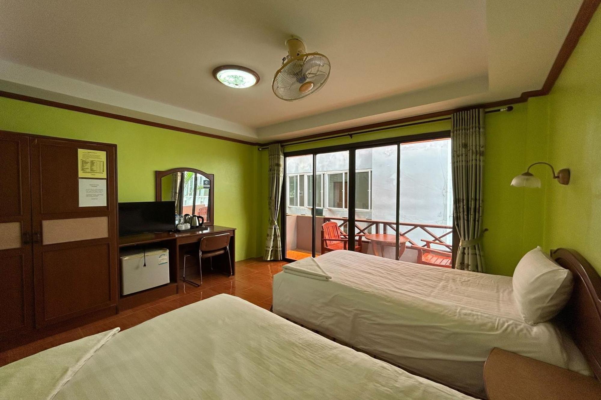 Me Mee Place & Tour Krabi Ao Nang Buitenkant foto
